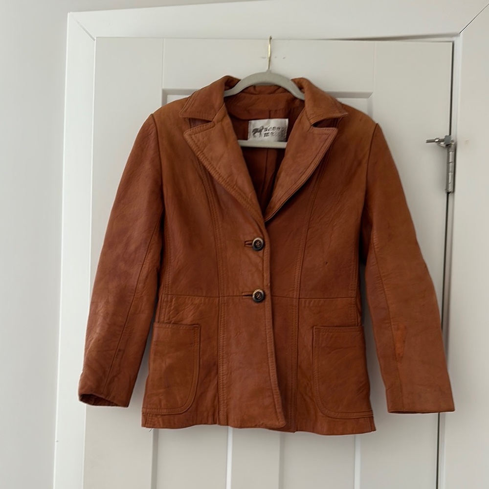 VINTAGE Women's Brown Cognac Leather Jacket
